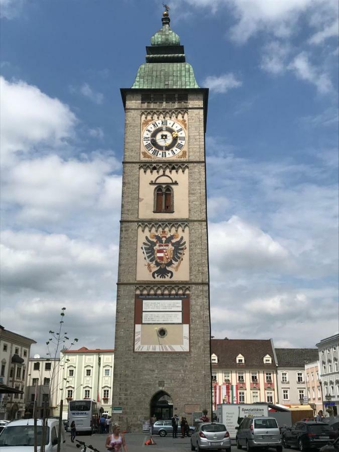 Exquisites Uebernachten In Der Aeltesten Stadt Oesterreichs Enns Kültér fotó
